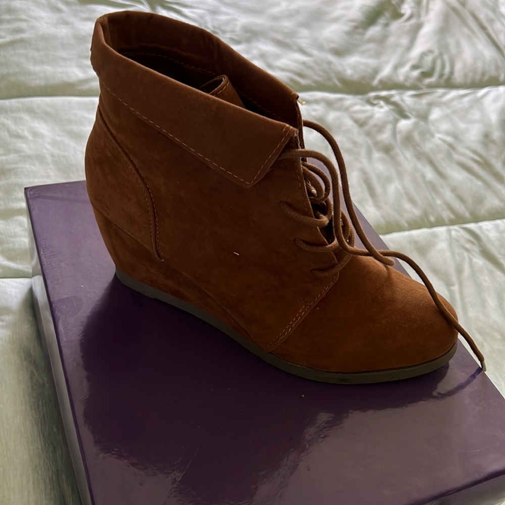 Chestnut wedge Booties - Picture 2 of 2